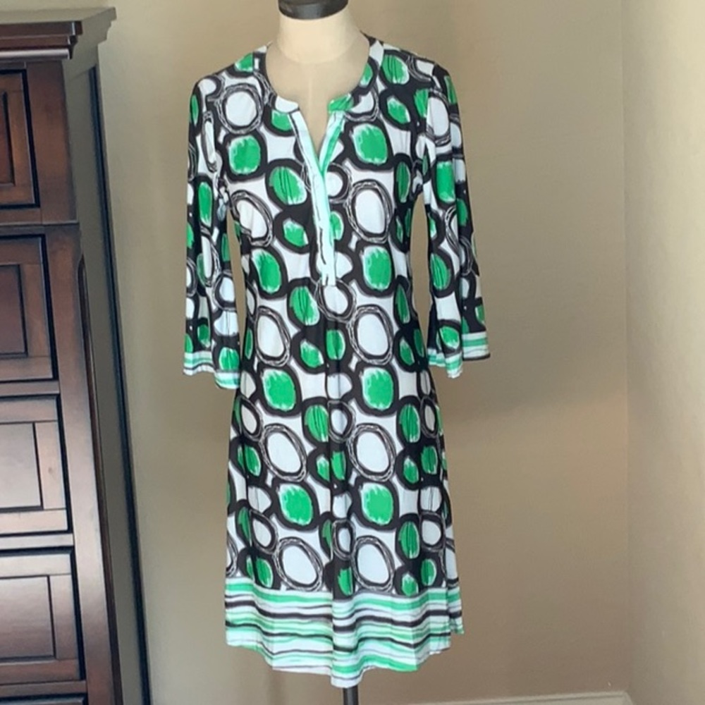 Knee length like new dress. Reborn brand small